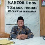 Desa Tumbuk Tebing di Bawah Kepemimpinan Kades Dovi Mei Rusmanna, S.Pd Tegaskan Komitmen Berikan Pelayanan Maksimal