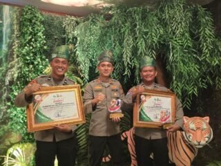 Bhabinkamtibmas Polres Kuansing Raih Prestasi Di Tingkat Polda Riau Pada Hari Bhayangkara Ke-80