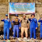 Polda Lampung Pasang Imbauan di Krakatau, Nelayan Diminta Jauhi Kawasan Gunung Anak Krakatau*