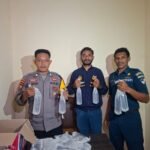 POLRES HALMAHERA SELATAN PERKETAT PENGAWASAN PELABUHAN, 25 BOTOL MIRAS CAP TIKUS BERHASIL DIAMANKAN DI PELABUHAN BABANG
