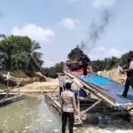 Polsek Benai Cek Lokasi PETI Di Muara Langsat, Dua Titik Ditemukan Sudah Tidak Beroperasi