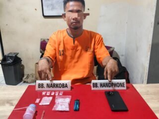 Satresnarkoba Polres Kampar Tangkap Warga Ridan Permai, Sita 5 Paket Sabu-Sabu 