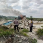 Polsek Kuantan Mudik Tertibkan 17 Rakit PETI Di Areal PT KTBM, Tegaskan Komitmen Berantas Penambangan Ilegal