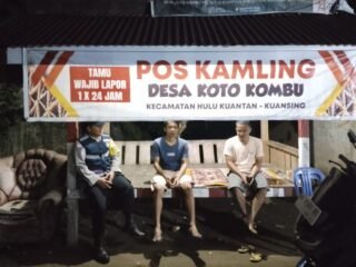 Polsek Jajaran Polres Kuansing Rutin Lakukan Pengecekan Pos Kamling, Perkuat Keamanan Dan Sinergi Dengan Masyarakat