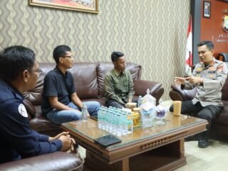 Kapolres Kuansing Terima Silaturahmi Ketua PWRI Kabupaten Kuantan Singingi, Perkuat Sinergi Dengan Insan Pers