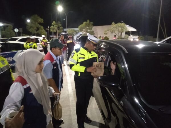 Kota Pekanbaru Jadi Magnet Akhir Pekan, Ditlantas Polda Riau Tingkatkan Patroli Dan Pengaturan Lalu Lintas Hingga Malam Hari
