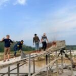 Polsek Kuantan Tengah Bersama Tim Gabungan Musnahkan Lima Rakit PETI Di Sungai Sipaku