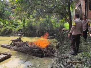 Tindak Lanjut Laporan Layanan Kepolisian 110, Polsek Kuantan Tengah Musnahkan Satu Unit PETI Di Desa Koto Kari