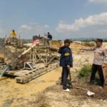 Polres Kuansing Bersama Krimsus Polda Riau Tertibkan 10 Unit Rakit PETI Di Areal Perkebunan PT KTBM