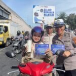 Polantas Karib Hadir Di Tengah Hiruk Pikuk Kota Pekanbaru, Ditlantas Polda Riau Kobarkan Semangat Keselamatan, Nasionalisme Dan Green Policing Jelang HUT RI Ke-81