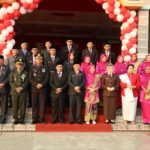 Wakapolres Kuansing Hadiri Upacara Penurunan Bendera HUT RI Ke-81 Di Lapangan Limuno