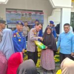 JALUR Hadir Di Bandar Alai Kari, Dit Pol Air Polda Riau Dan Polres Kuansing Berikan Layanan Kesehatan Hingga Bantuan Sembako