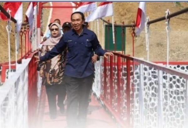 Sekda Ade Suryaman Ikuti Peresmian Jembatan Garuda, Infrastruktur Penghubung Warga Sukabumi Diresmikan