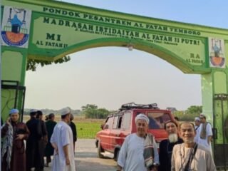 Puluhan ribu ummat Islam bertumpah ruah joor kudama dan munas di ponpes Alfatah temboro Magetan Jawa timur