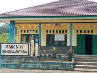 Setelah Viral, SMKN 11 Bengkulu Utara Klaim Sudah Perhatikan Korban, Proyek Pembangunan Dipertanyakan Diduga Langgar Aturan PBJ