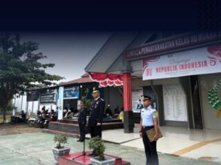 Mengenang Perjuangan Para Pahlawan Untuk Kemerdekaan Indonesia, Lapas Kelas IIB Muaro Bungo Melaksanakan Upacara Pengibaran Bendera Merah Putih