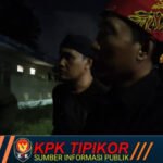 Kelanjutan Demo Hingga Dini Hari, Massa AMBB Bertahan di Musholla Blokir Pintu Masuk Depo LPG Bosowa Tuntut Keadilan dan Kejelasan Sengketa Lahan