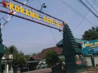 Jalin Kerja Sama, KPK-RI dan Insan Pers Ngoro Bersinergi dengan Koramil Jaga Keamanan Wilayah