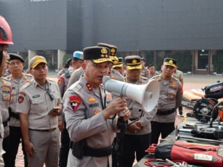 Kapolda Banten Cek Kesiapan Peralatan Ditsamapta Polda Banten