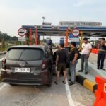 Sat PJR Gerak Cepat Lindungi Warga Dari Upaya Penarikan Kendaraan Di Gerbang Tol Muara Fajar