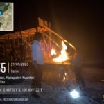 Polres Kuansing Tindak Aktivitas PETI Di Gunung Kesiangan, Dua Rakit Dimusnahkan