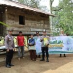 Polres Kuansing Salurkan Bantuan Sembako Kepada Warga Melalui Jumat Berkah
