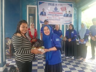 Peringati HUT ke-25, DPC Partai Demokrat Inhil Gelar Aksi Donor Darah dan Bagikan Sembako Gratis
