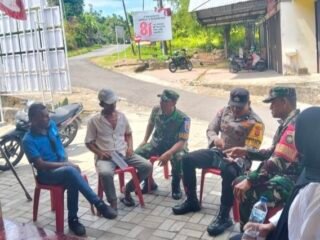 Komsos di Jurong Lhok Drien, Babinsa dan Warga Saling Bertukar Informasi