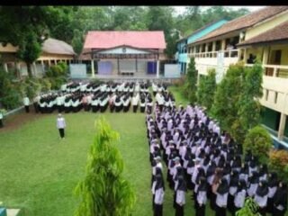 Kepsek SMAN 1 Parungkuda Dorong Siswa Kembangkan Potensi dan Raih Prestasi