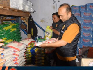 Pantau Pasar Induk, Satgas Pangan Polres Bondowoso Pastikan Harga Beras Tak Melampaui HET