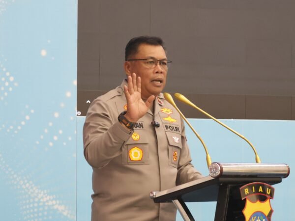 Kapolda Riau Tegaskan Polisi Tak Boleh Tunggu Viral, Pelayanan Publik Dan Integritas Jadi Prioritas