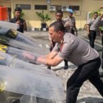 Tingkatkan Kesiapsiagaan, Personel Dalmas Polres Sabang Latihan