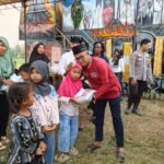 Pasar Malam Putra Remaja Gelar Santunan untuk 50 Anak Yatim Piatu di Kampung Batang Hari