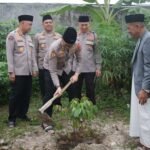 Suling Polda Riau : Merawat Silaturahmi, Menjaga Kamtibmas, Menghijaukan Bumi