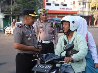 Kapolres Jombang Turun Langsung Pantau Kring Pagi, Kedepankan Pelayanan Humanis kepada Masyarakat