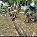 Personel Kodim 0112/Sabang Rutin Bersih‑bersih Pangkalan Jaga Keindahan Lingkungan Kantor