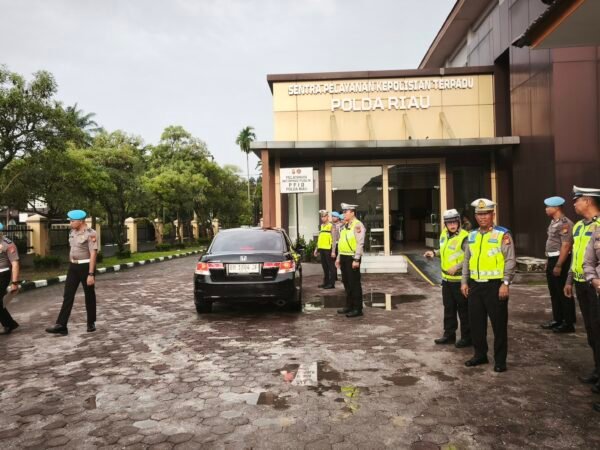 Hari Keempat Operasi Patuh Lancang Kuning 2026, Ditlantas Dan Propam Polda Riau Gelar Gaktibplin Personel