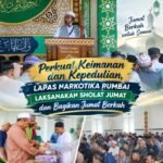 Perkuat Keimanan Dan Kepedulian, Lapas Narkotika Rumbai Laksanakan Sholat Jumat Dan Bagikan Jumat Berkah