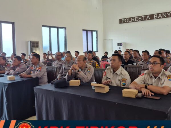 Antisipasi Hoaks Berbasis Teknologi, Bhabinkamtibmas Banyuwangi Disiapkan Jadi Ujung Tombak Edukasi AI