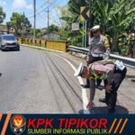 Tragedi di Tikungan Lemahbang Kulon: Motor Tanpa Pelat Tabrak Truk, Satu Pelajar Meninggal Dunia