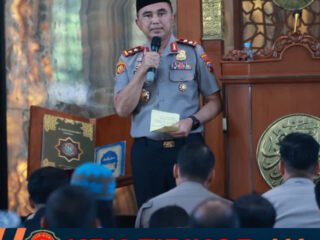 Kapolda Jatim Instruksikan Anggota: Ambil Hati Masyarakat, Jangan Ambil Harta
