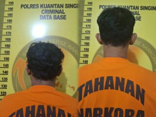 Tim Elang Kuantan Tangkap Dua Pria, Sita Sabu Dengan Berat Kotor 4,41 Gram Di Cerenti