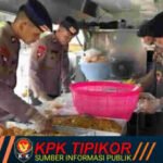 Menyatu dengan Warga: Sentuhan Kemanusiaan Brimob Jatim di Tengah Ancaman Karhutla
